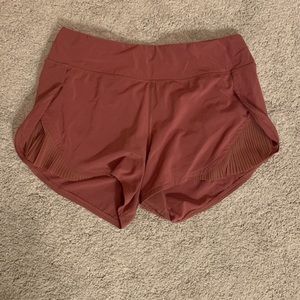 Lululemon size 4 shorts